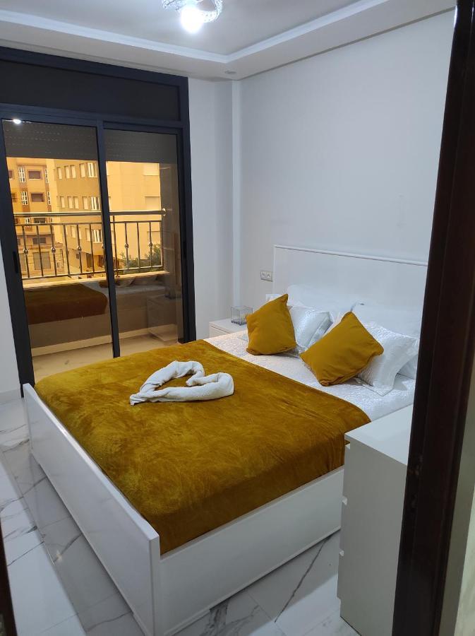 La Joie Al Jadid Apartment Надор Екстериор снимка