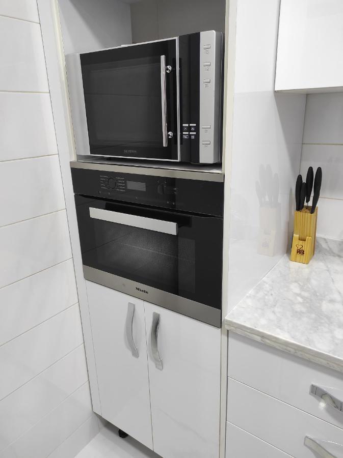 La Joie Al Jadid Apartment Надор Екстериор снимка